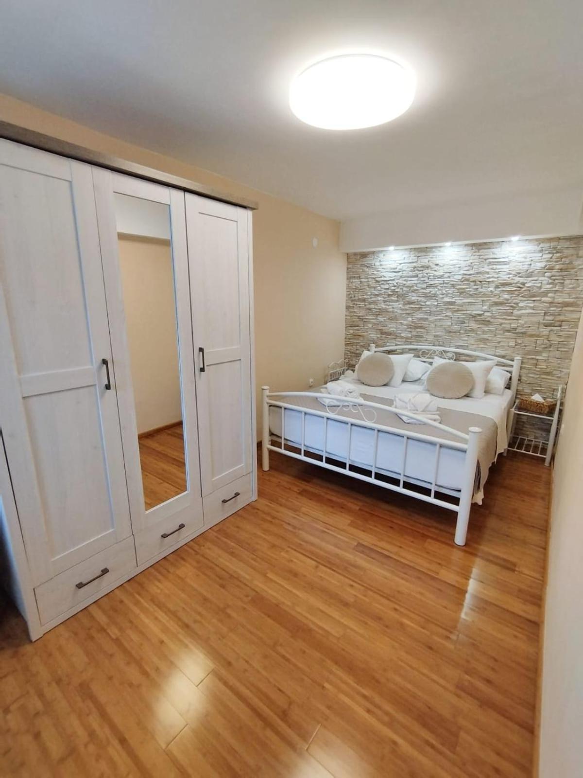 Green Bay Apartment كورتْشولا المظهر الخارجي الصورة